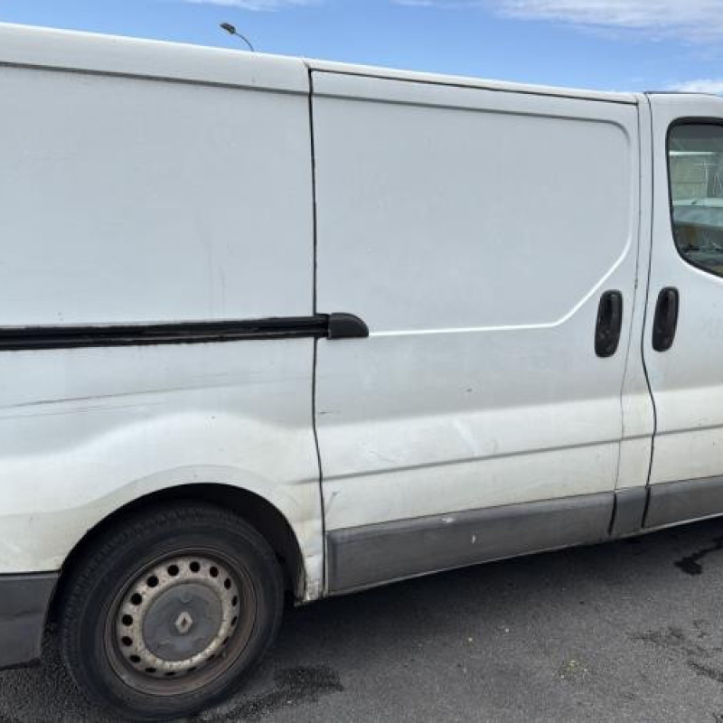Porte laterale droit RENAULT TRAFIC 2 Photo n°19