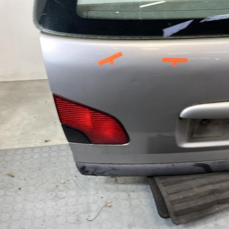 Malle/Hayon arriere PEUGEOT 406 Photo n°6