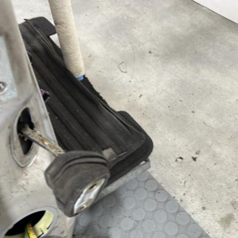 Porte avant droit PEUGEOT 406 Photo n°5