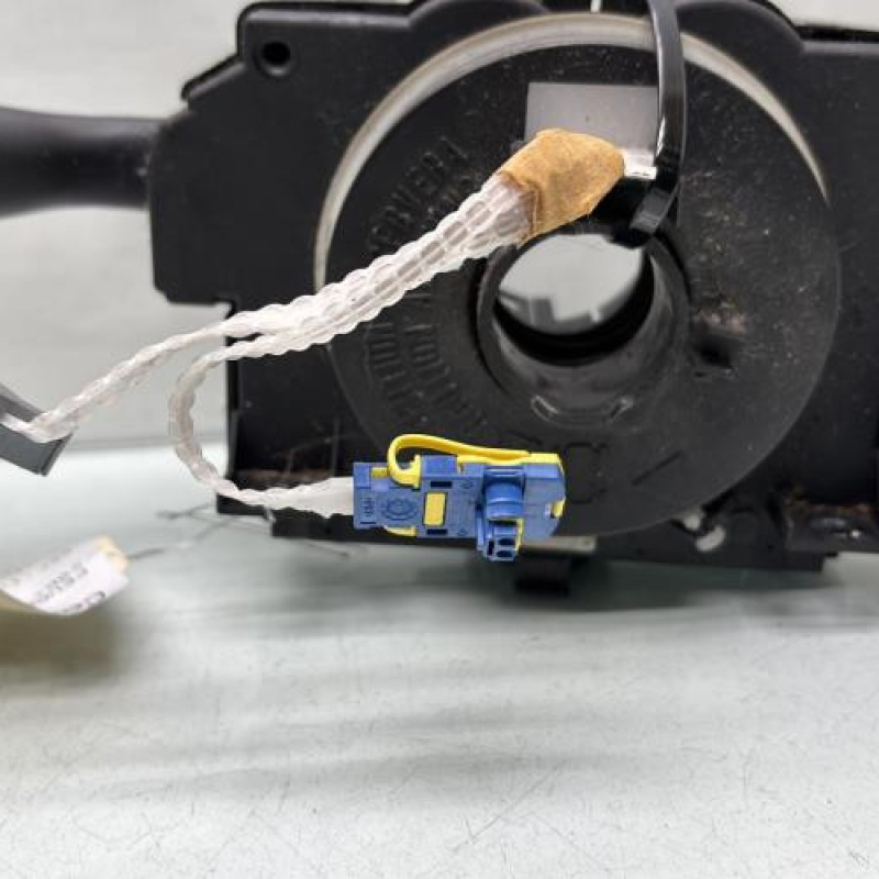 Com (Bloc Contacteur Tournant+Commodo Essuie Glace+Commodo Phare) PEUGEOT 206+ Photo n°3