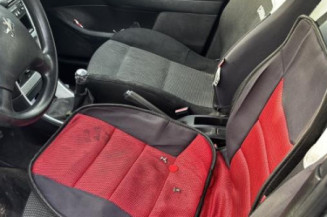 Pretensionneur de ceinture avant droit PEUGEOT 307