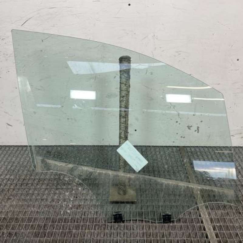 Vitre avant droit CITROEN C3 3 Photo n°1