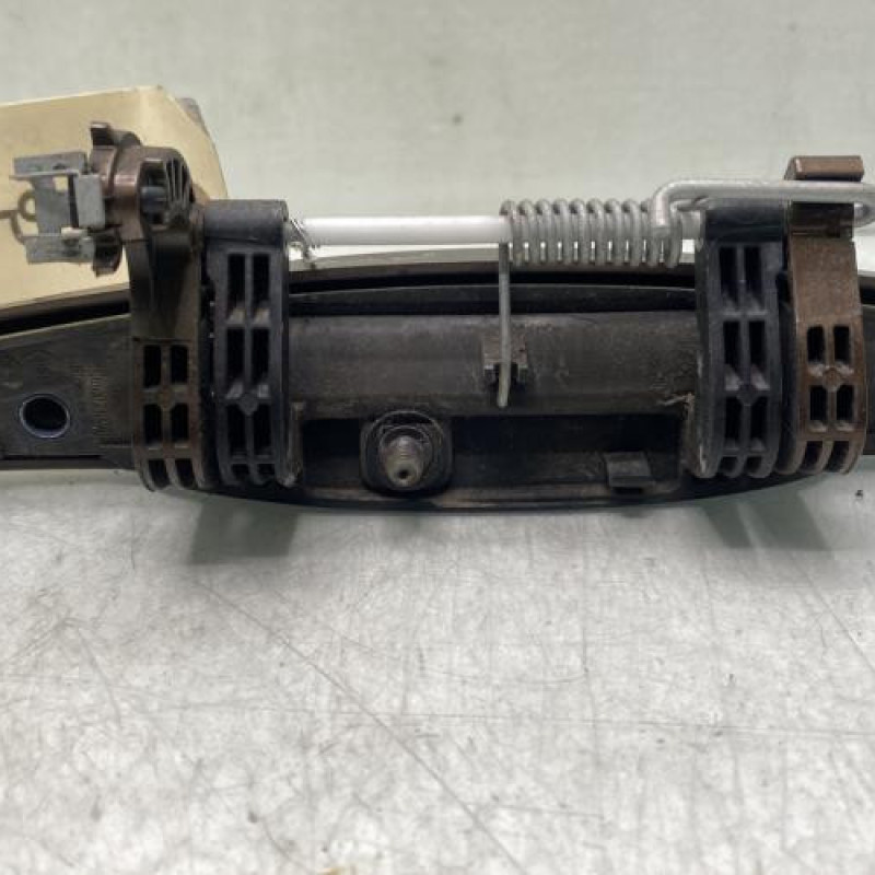 Poignee porte arriere gauche DACIA DUSTER 1 Photo n°3