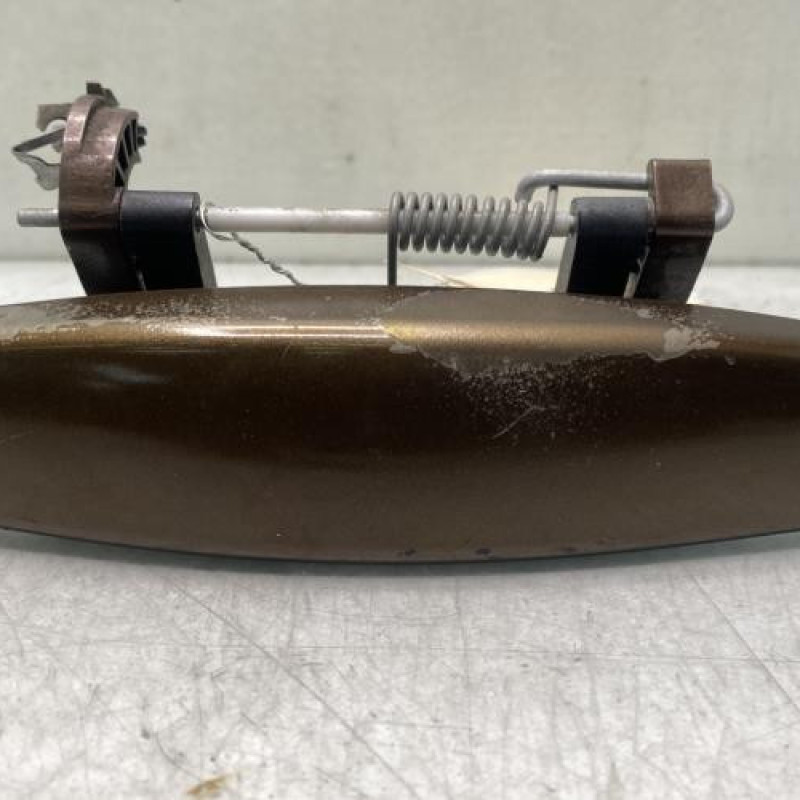 Poignee porte avant droit DACIA DUSTER 1 Photo n°1