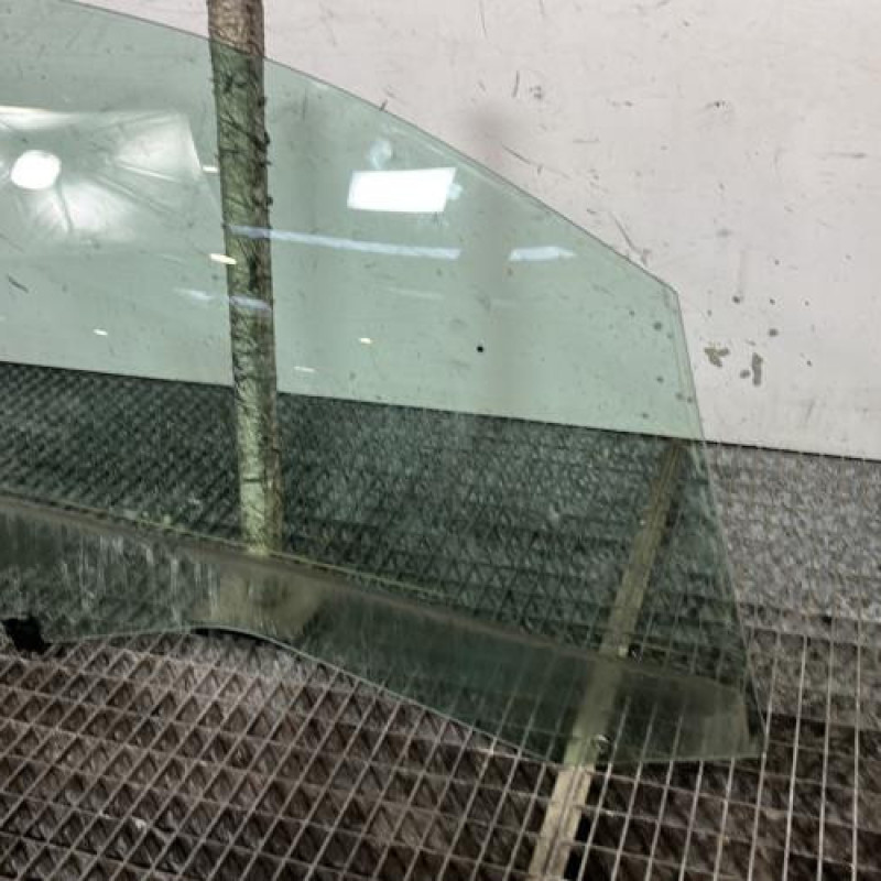 Vitre avant droit CITROEN C5 2 Photo n°2