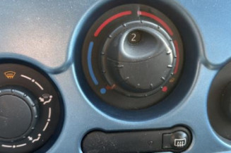 Anti brouillard droit (feux) RENAULT CLIO 3