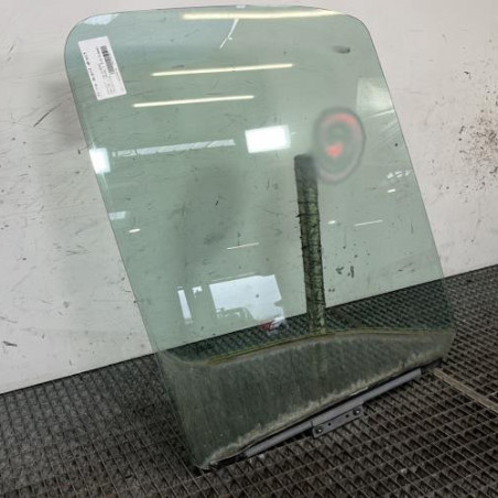 Vitre avant droit RENAULT MASTER 2