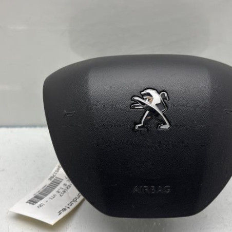 Air bag conducteur PEUGEOT 208 1 Photo n°1