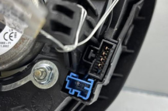 Air bag conducteur PEUGEOT 208 1