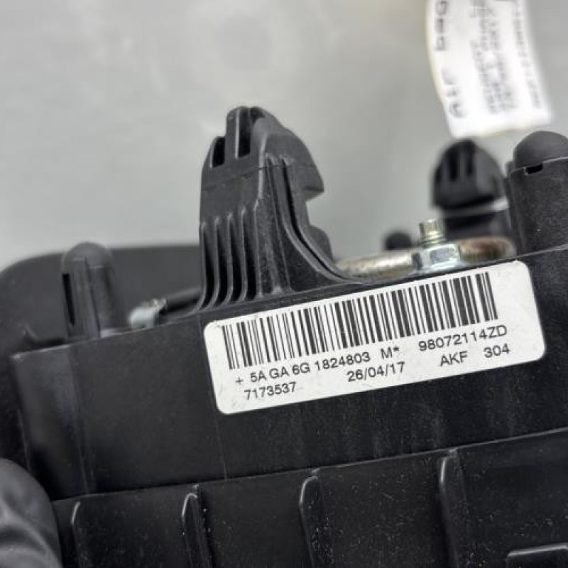 Air bag conducteur PEUGEOT 208 1 Photo n°5