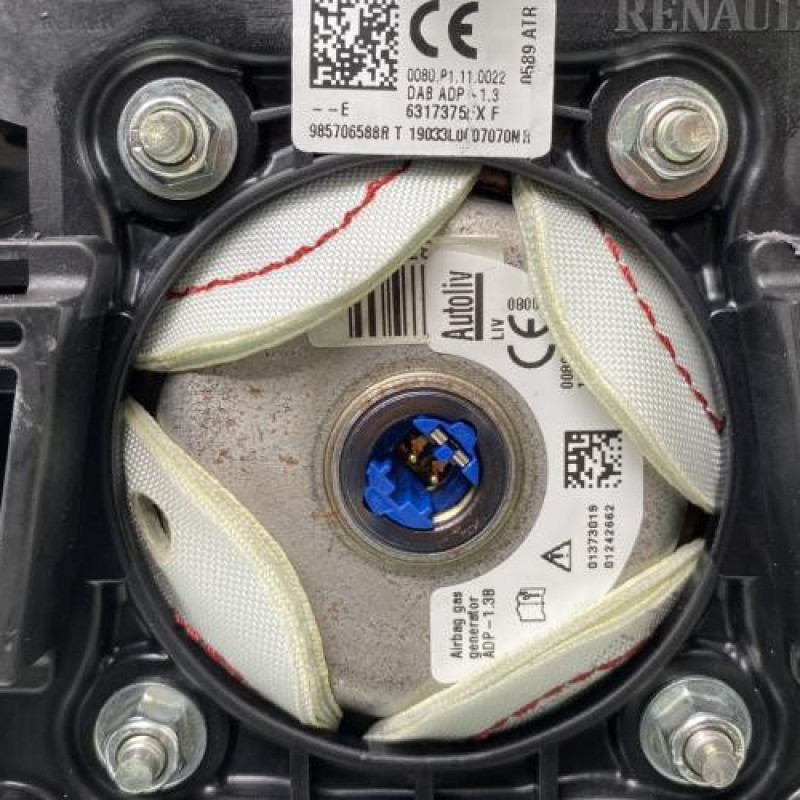 Air bag conducteur RENAULT CLIO 4 Photo n°3