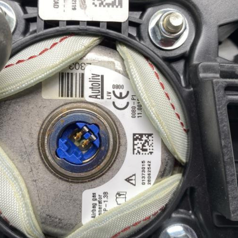 Air bag conducteur RENAULT CLIO 4 Photo n°3