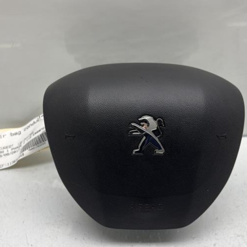Air bag conducteur PEUGEOT 208 1 Photo n°1