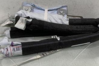 Air bag rideau gauche PEUGEOT 508 1 SW