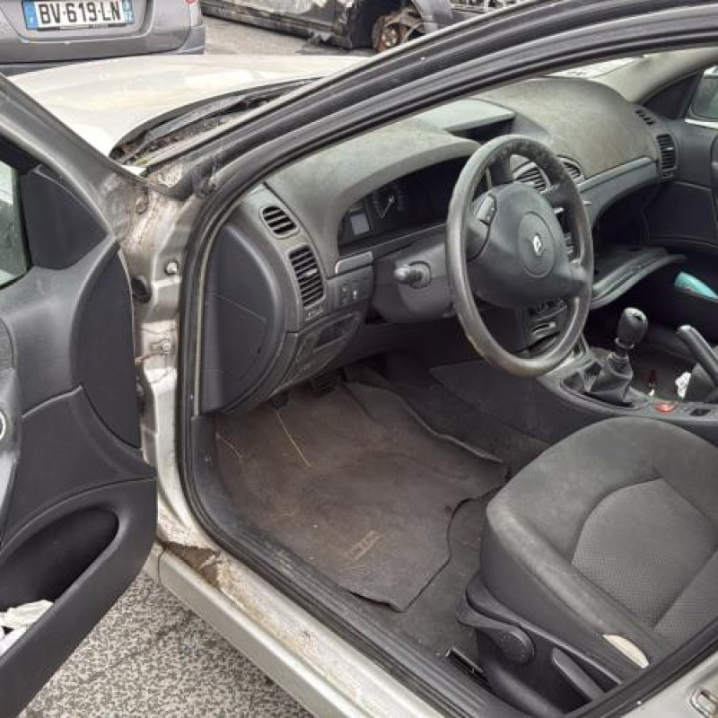 Leve vitre electrique arriere gauche RENAULT LAGUNA 2 Photo n°10