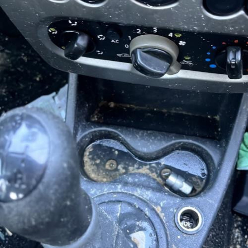 Air bag conducteur DACIA SANDERO 1 Photo n°10