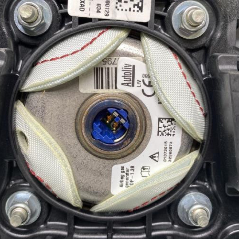 Air bag conducteur RENAULT CLIO 4 Photo n°3