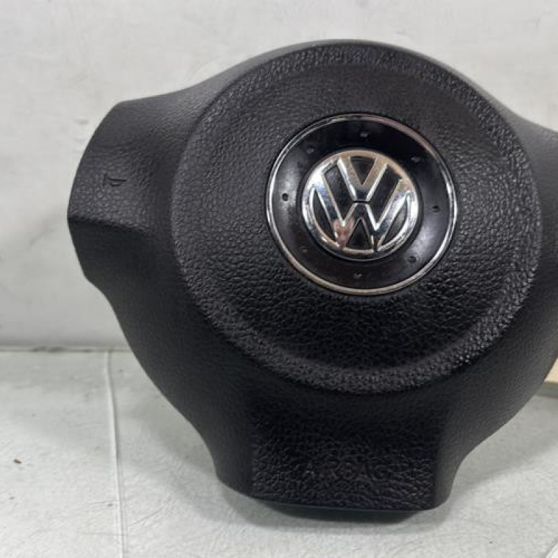 Air bag conducteur VOLKSWAGEN POLO 5 Photo n°1