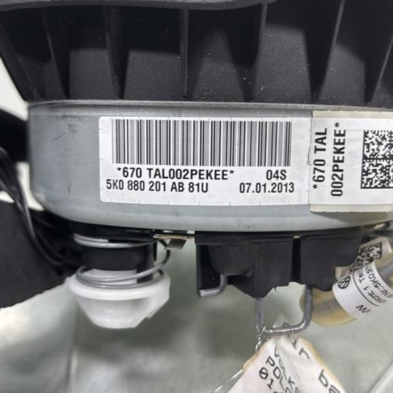 Air bag conducteur VOLKSWAGEN POLO 5 Photo n°5