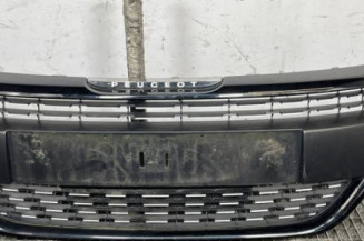 Calandre PEUGEOT 208 1 Photo n°1