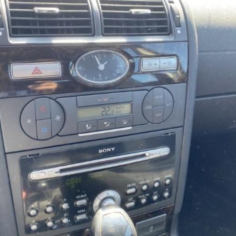 Aile avant gauche FORD MONDEO 2 Photo n°6