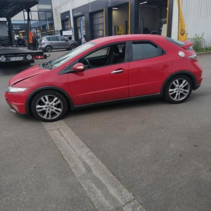 Vitre avant droit HONDA CIVIC 8 Photo n°5