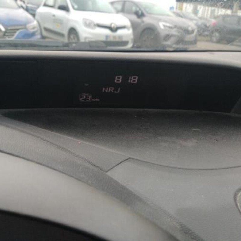 Vitre avant droit HONDA CIVIC 8 Photo n°10