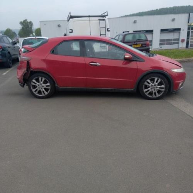 Vitre avant droit HONDA CIVIC 8 Photo n°12