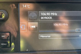 Pivot de moyeu avant gauche PEUGEOT 2008 1