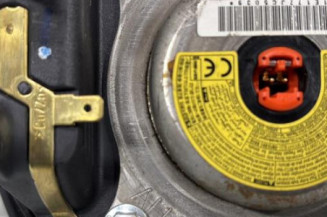 Air bag conducteur TOYOTA YARIS 3