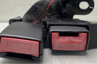 Attache ceinture arriere droit RENAULT CLIO 3