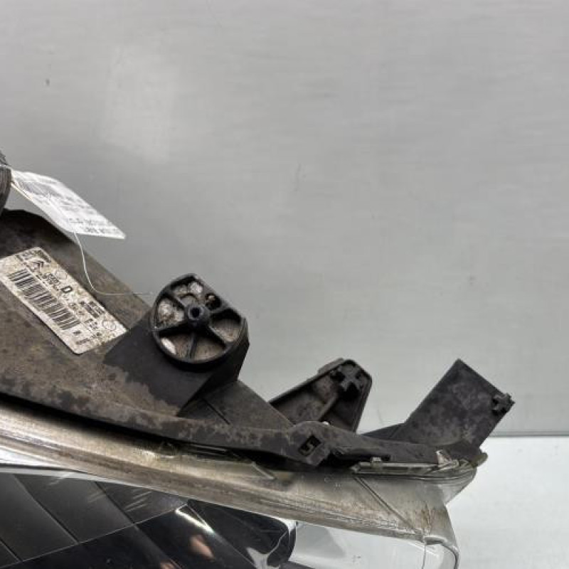 Optique avant principal droit (feux)(phare) PEUGEOT PARTNER 2 Photo n°3