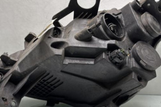 Optique avant principal droit (feux)(phare) PEUGEOT PARTNER 2