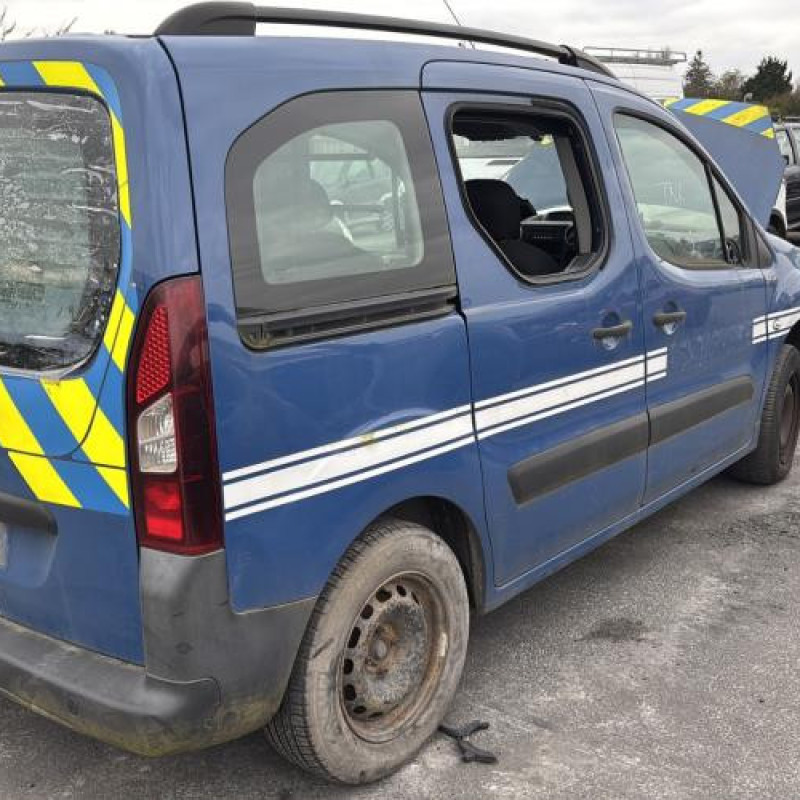 Optique avant principal droit (feux)(phare) PEUGEOT PARTNER 2 Photo n°7