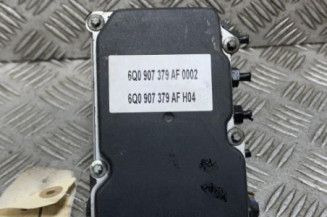 Bloc ABS (freins anti-blocage) VOLKSWAGEN POLO 4
