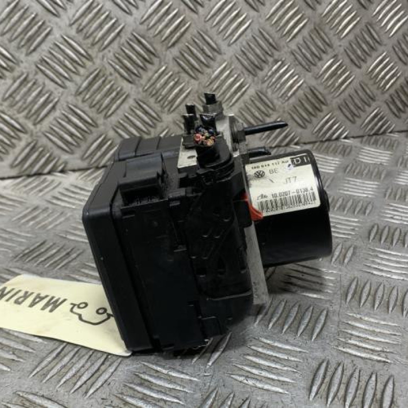 Bloc ABS (freins anti-blocage) VOLKSWAGEN GOLF 6 Photo n°1