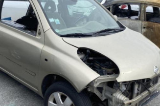 Bouton de warning NISSAN MICRA 3
