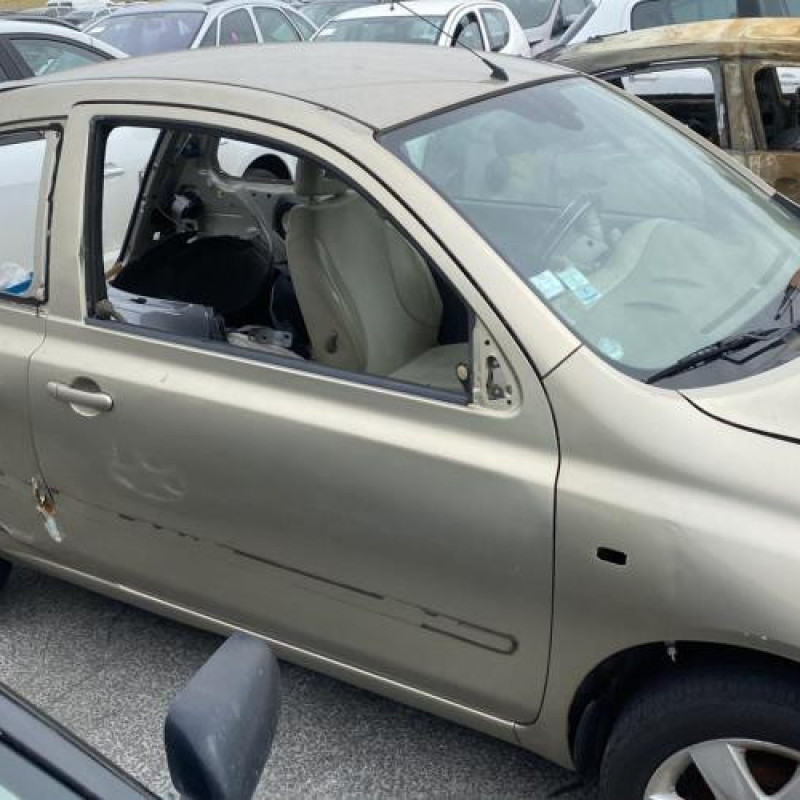 Bouton de warning NISSAN MICRA 3 Photo n°15