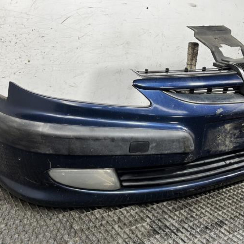 Pare choc avant PEUGEOT 607 Photo n°2