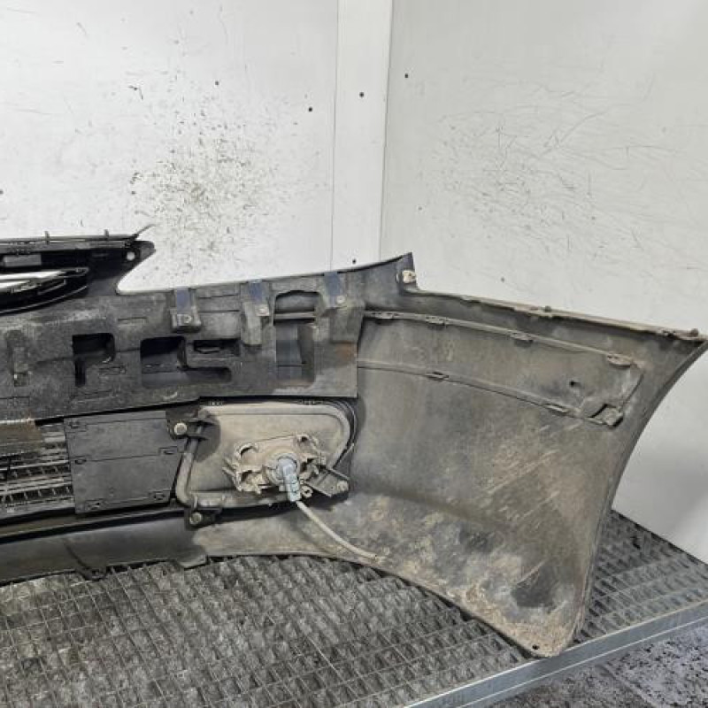 Pare choc avant PEUGEOT 607 Photo n°6