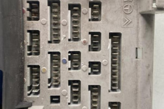 Porte fusible PEUGEOT 205