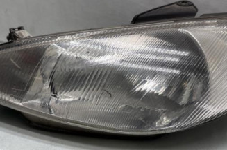 Optique avant principal gauche (feux)(phare) PEUGEOT 206 Photo n°1