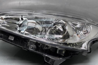 Optique avant principal gauche (feux)(phare) PEUGEOT 208 1 Photo n°1