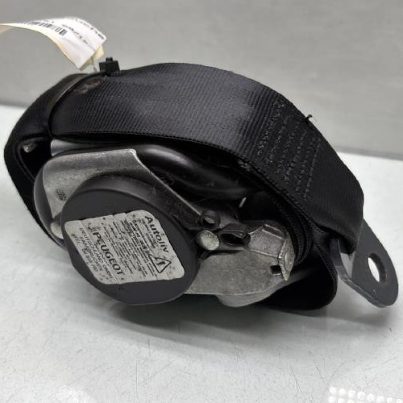 Pretensionneur de ceinture avant gauche PEUGEOT 208 1 Photo n°1