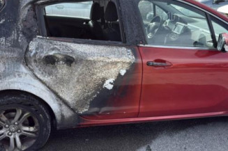 Pretensionneur de ceinture avant gauche PEUGEOT 208 1