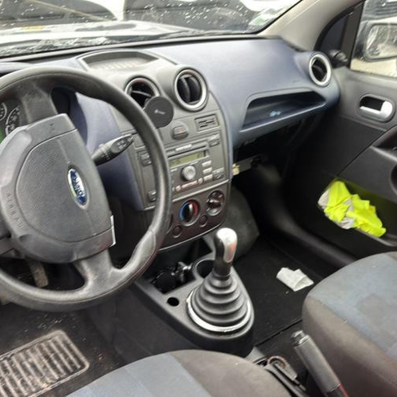 Serrure avant gauche FORD FIESTA 5 Photo n°17