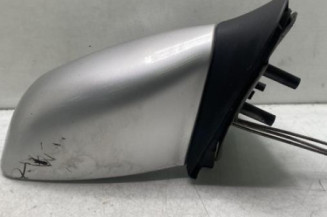 Retroviseur droit FORD FIESTA 4