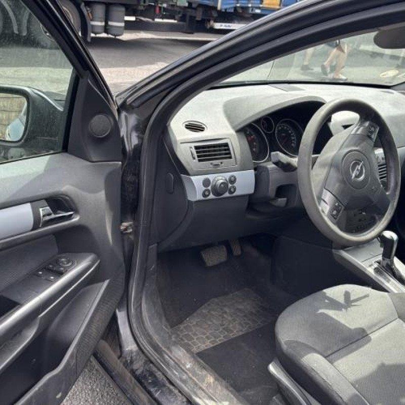 Retroviseur gauche OPEL ASTRA H Photo n°15