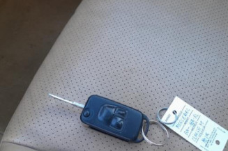 Malle/Hayon arriere MERCEDES CLASSE M 163