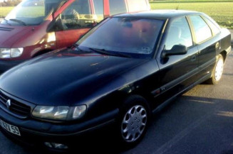 Face avant RENAULT SAFRANE Photo n°1